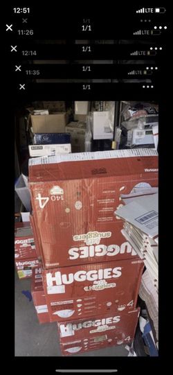 Huggies little snugglers size 4,140 count