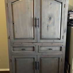 Armoire