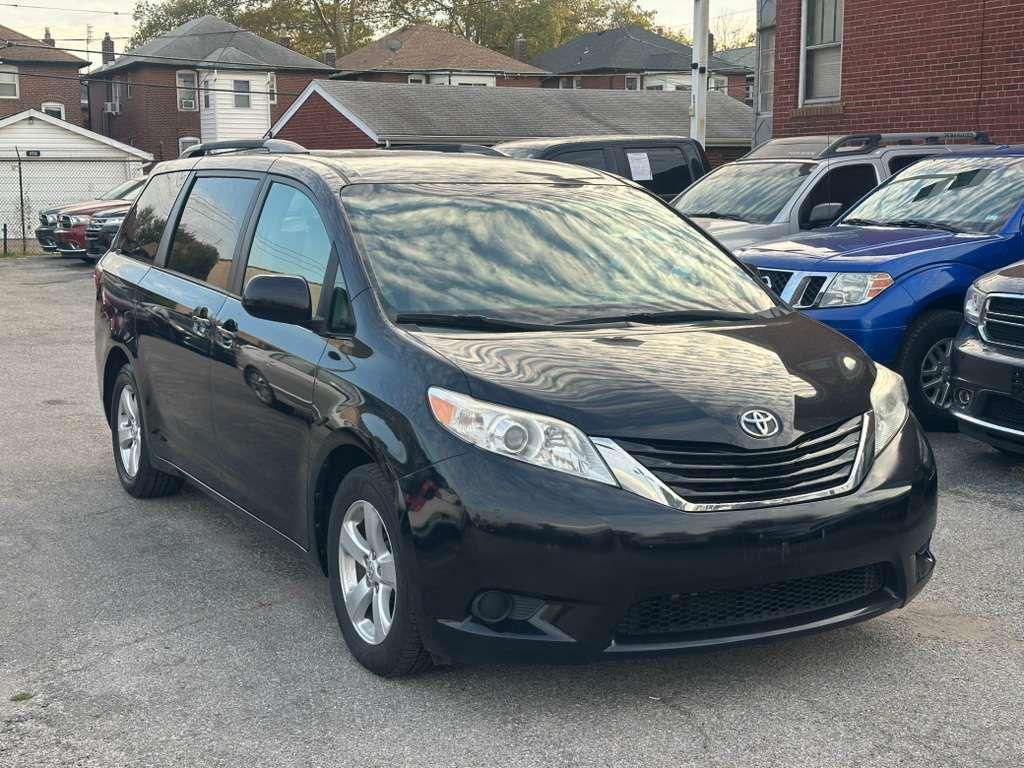 2015 Toyota Sienna