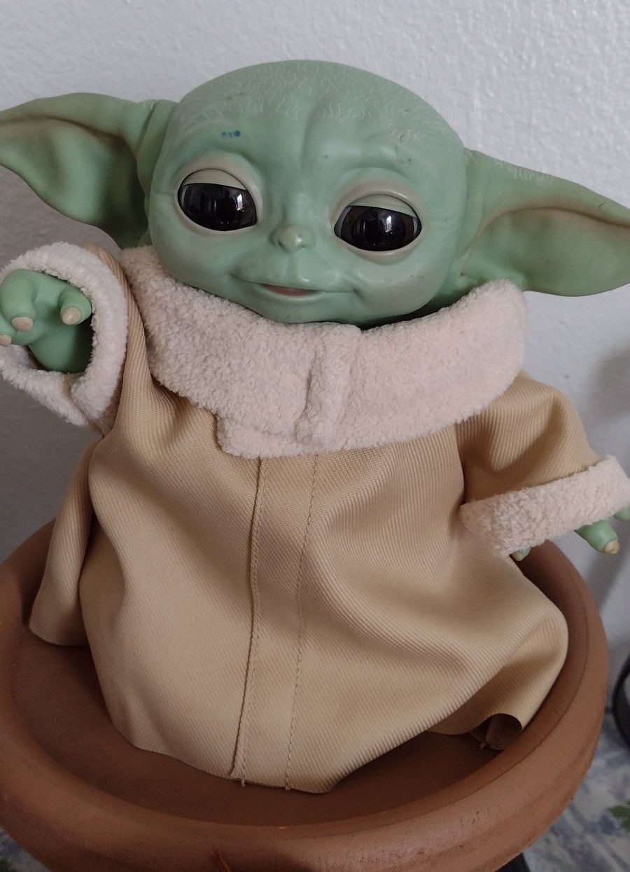 yoda toy