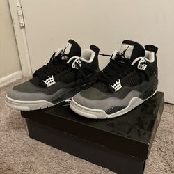 Jordan 4s