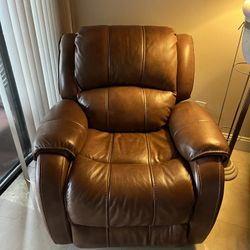 Oversized Genuine Leather Recliner Brown Cognac – Great Condition Hallandale Beach 