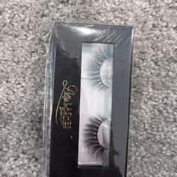3 Lily Lashes Brand New For 1 Price!!
