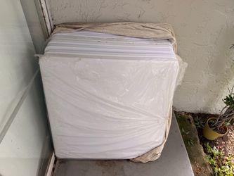 White Plastic Folding Tables