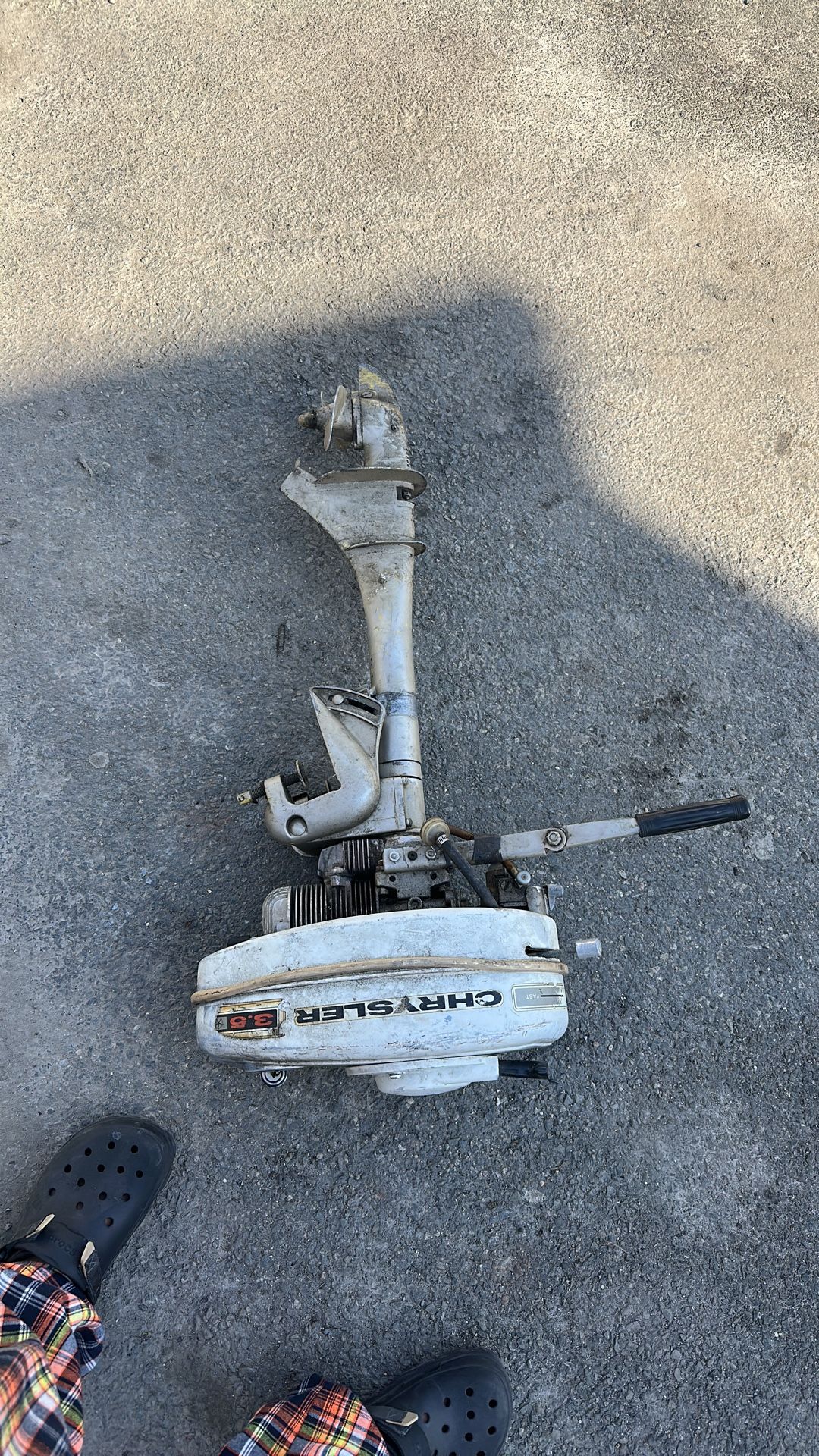 Boat gas motor