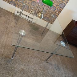 $400, large glass dining table Contact (contact info removed) For Details