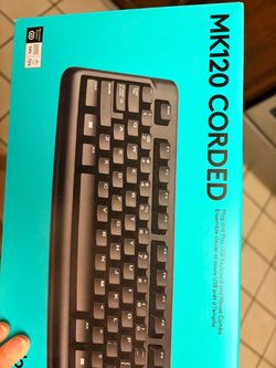 New Logitech Plug and Keyboard and Mouse Comco