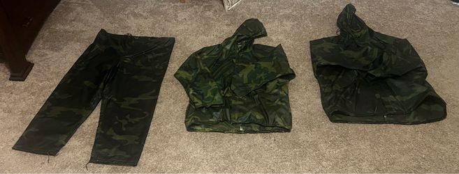 Mil-Surp Woodland Camo Rain Gear Set – 2 Jackets, 1 Pants (Size Extra Large XL)