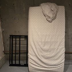 EXCELLENT CONDITION twin mattress and bed frame