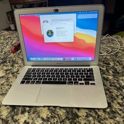 MacBook Air (2019) Big Sur Installed Excellent Condition 
