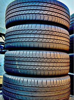 235/60/18 Michelin set de llantas usadas en buenas condiciones las 4