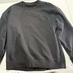 Black Sweatshirt 