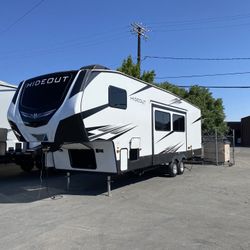 2020 Keystone Hideout 301DBS