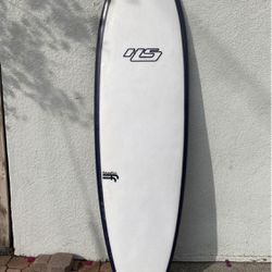 Hayden Shapes groveler 6’2” surfboard