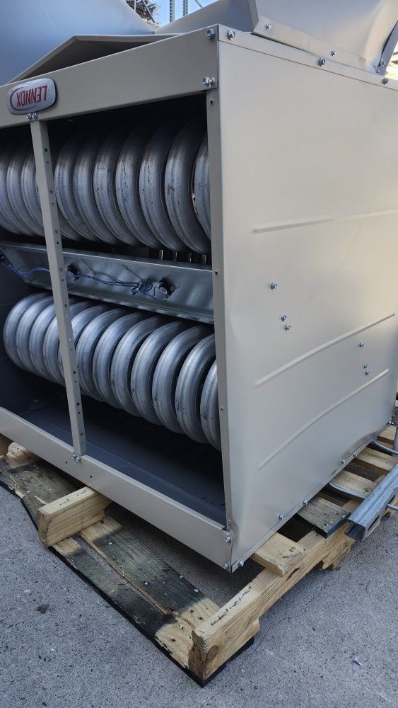 Lennox Unit heater