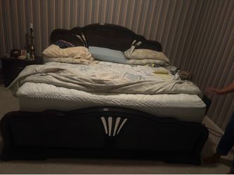 King size bed