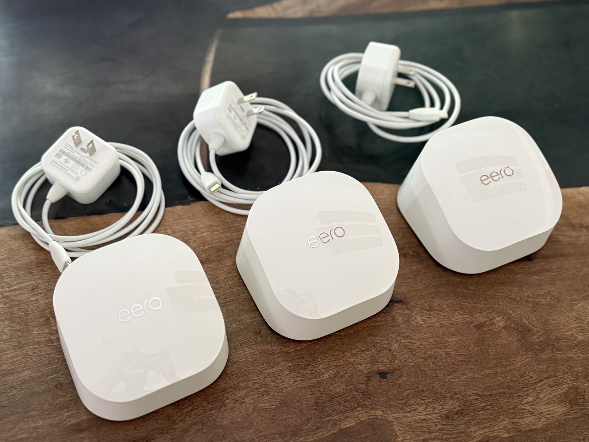 eero 6 Dual-Band Mesh Wi-Fi 6 System (3-pack)