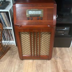 Antique Radio