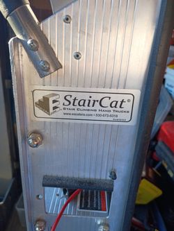 Stair Cat stair climbing hand truck