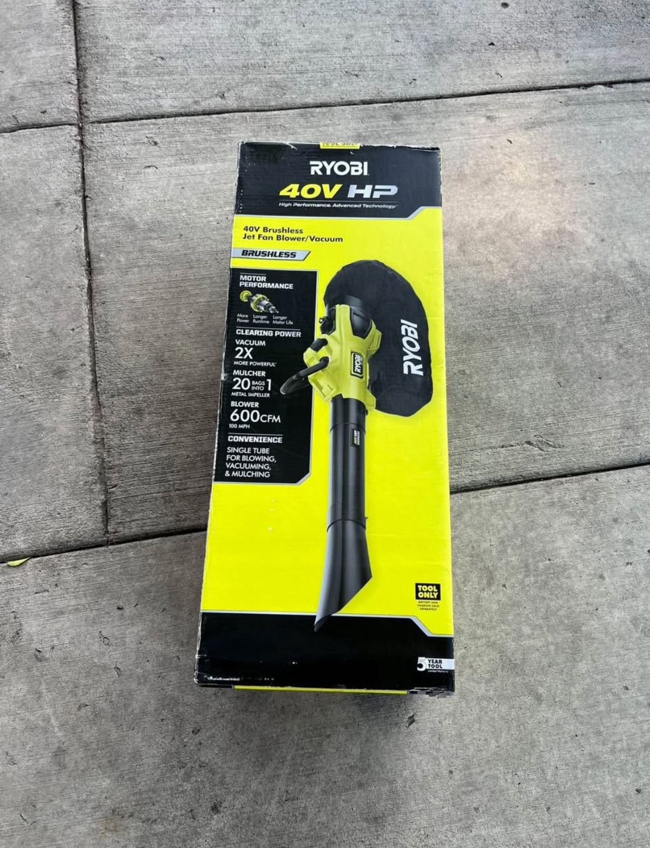 RYOBI 40V HP Brushless 100 MPH 600 CFM Cordless Leaf Blower/ Mulcher/Vacuum (Tool Only)