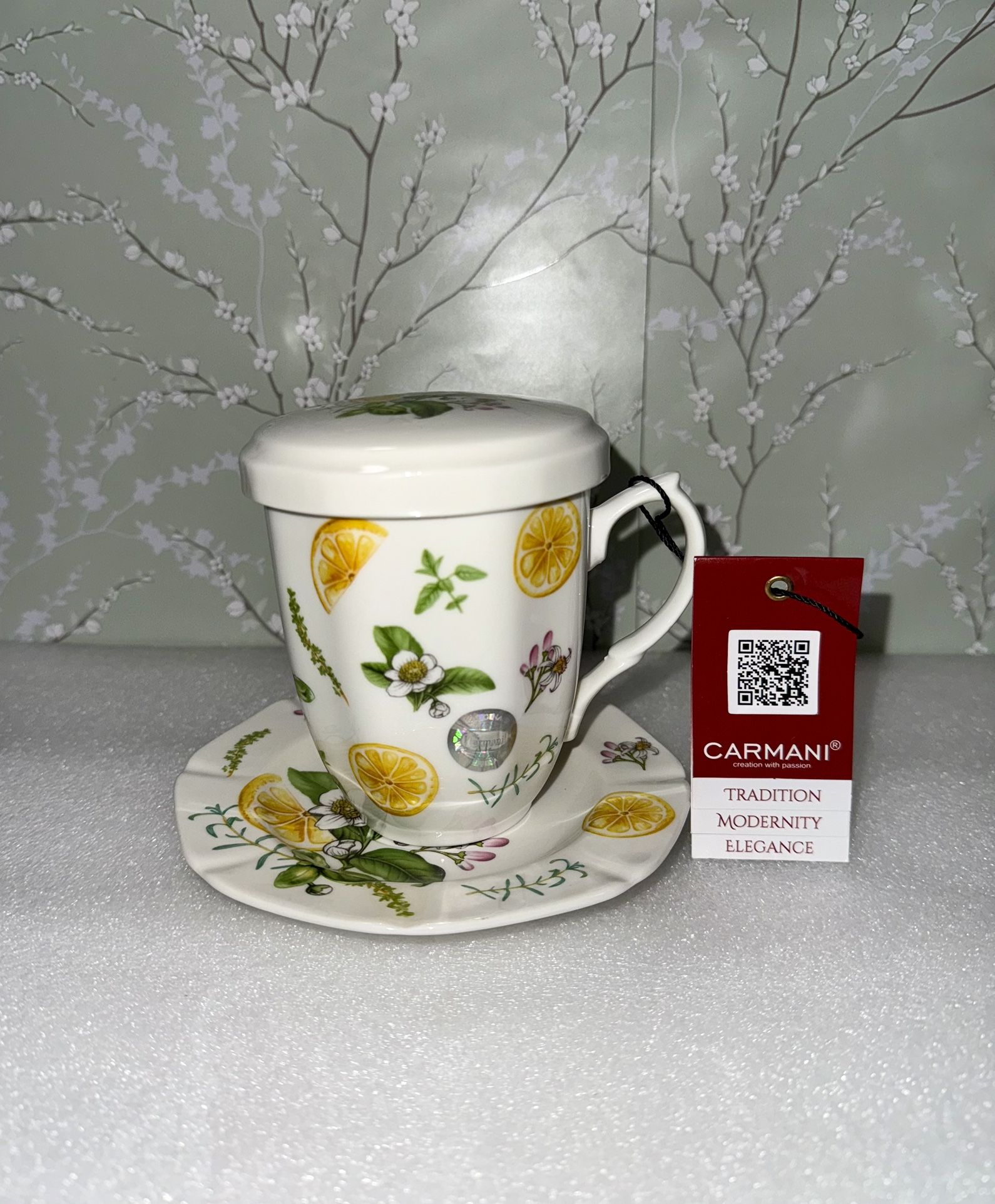 New Carmani porcelain mug with a lid and saucer ,New !“Botanic Garden”