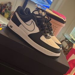 Air Force 1   Sz 9.5