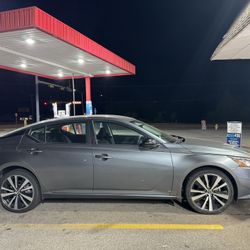 2020 Nissan Altima