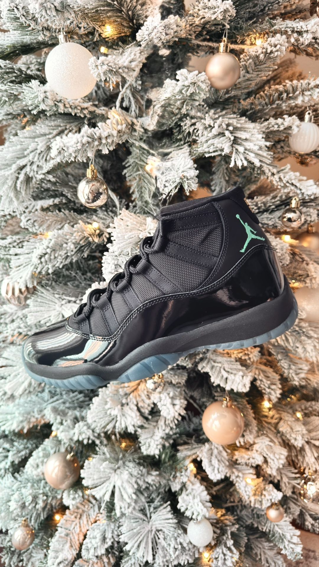 Jordan 11 Gamma Size 13C, 4Y, & 4.5Y