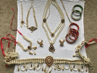 Jewelry Set with Bag