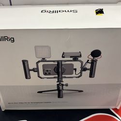 SmallRig All-in-One Video Kit for Smartphone Creators (Quick Pro Edition)