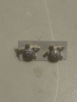 Turtle earrings