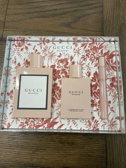 Gucci Bloom Perfume Set