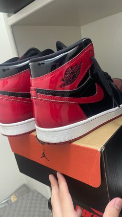 Patent bred 9.5 has scuffs inside of shoe can’t see them though