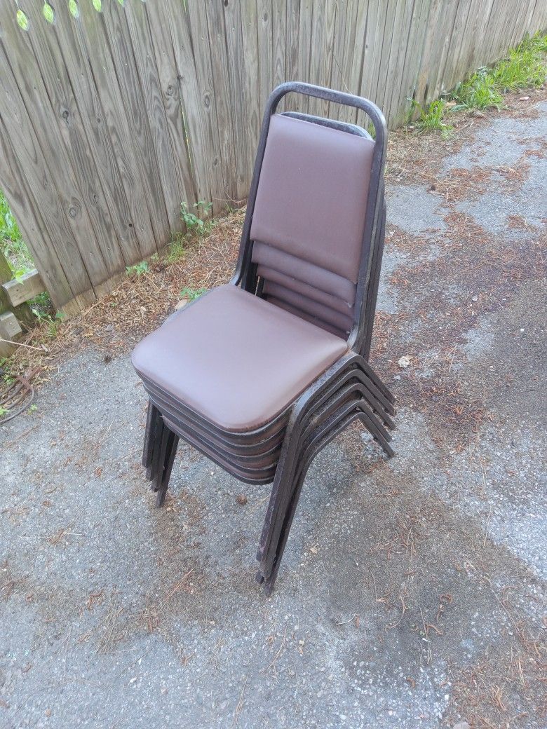 5 Stackable chairs for $20