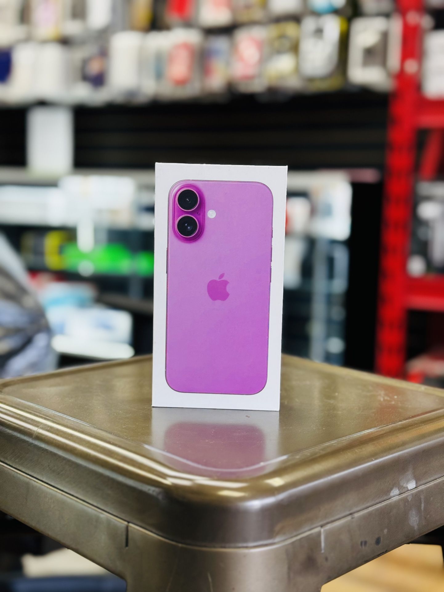 iPhone 16 (Unlocked)