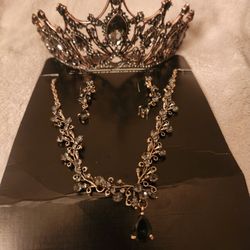 Tiara Set NEW