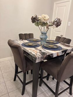 Counter Height Dining Table Set with 4 Chairs