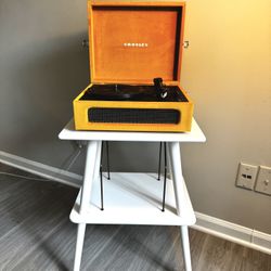Record Player + Stand – Like New – Vintage Style