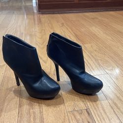 Booty Heels