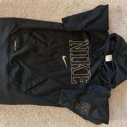 Nike pullover therma-fit boys  size m