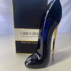 Good Girl Carolina Herrera