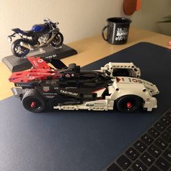 Lego Porsche Technic F1 Car