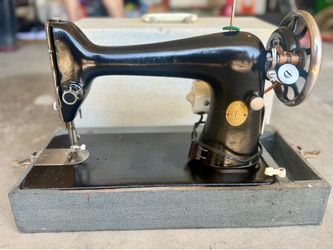 Singer sewing machine G-(contact info removed),