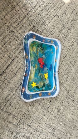 Baby water playmat