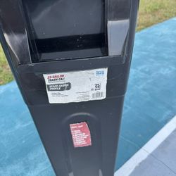 23 Gallon Trash Can