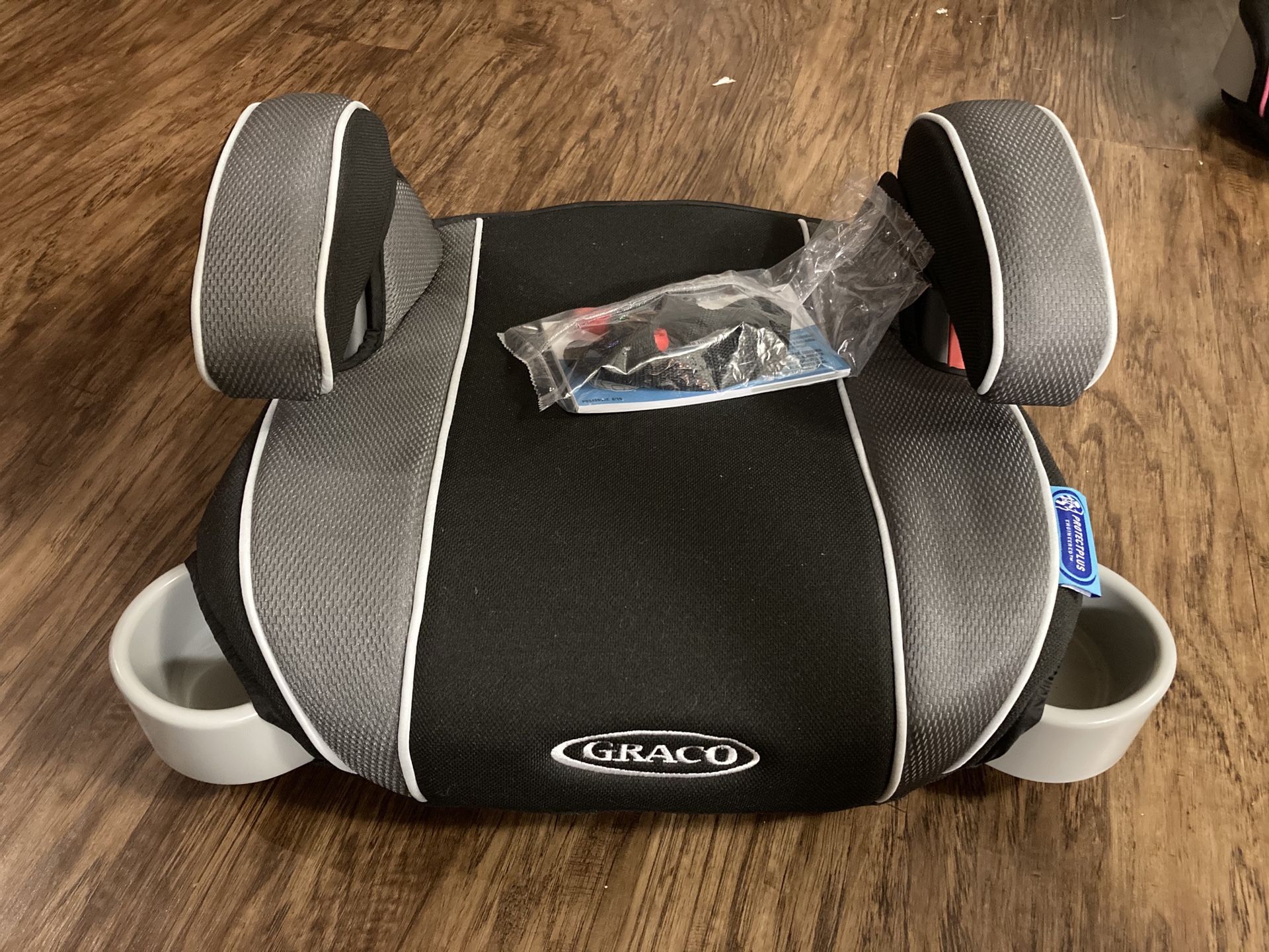 GRACO - Booster backless child seat (NEW)
