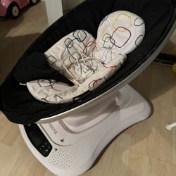 4Moms MamaRoo