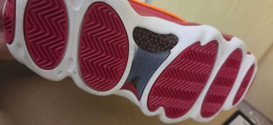 Brand new shoes 4 y