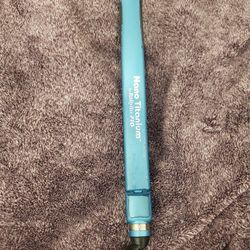 BaBylissPRO Nano Titanium Flat Iron – Works