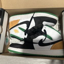 Air Jordan 1 Mid 